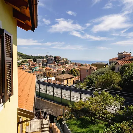 Lomellina Bay Διαμέρισμα *