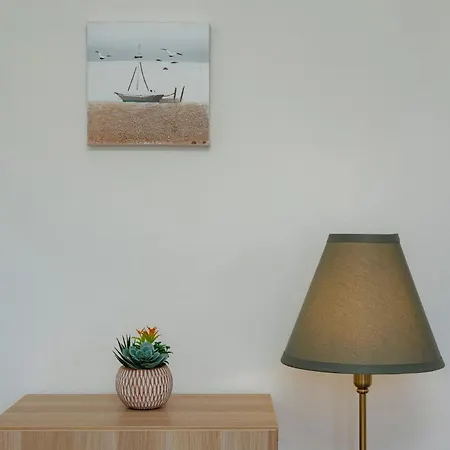 Lomellina Bay Appartement *